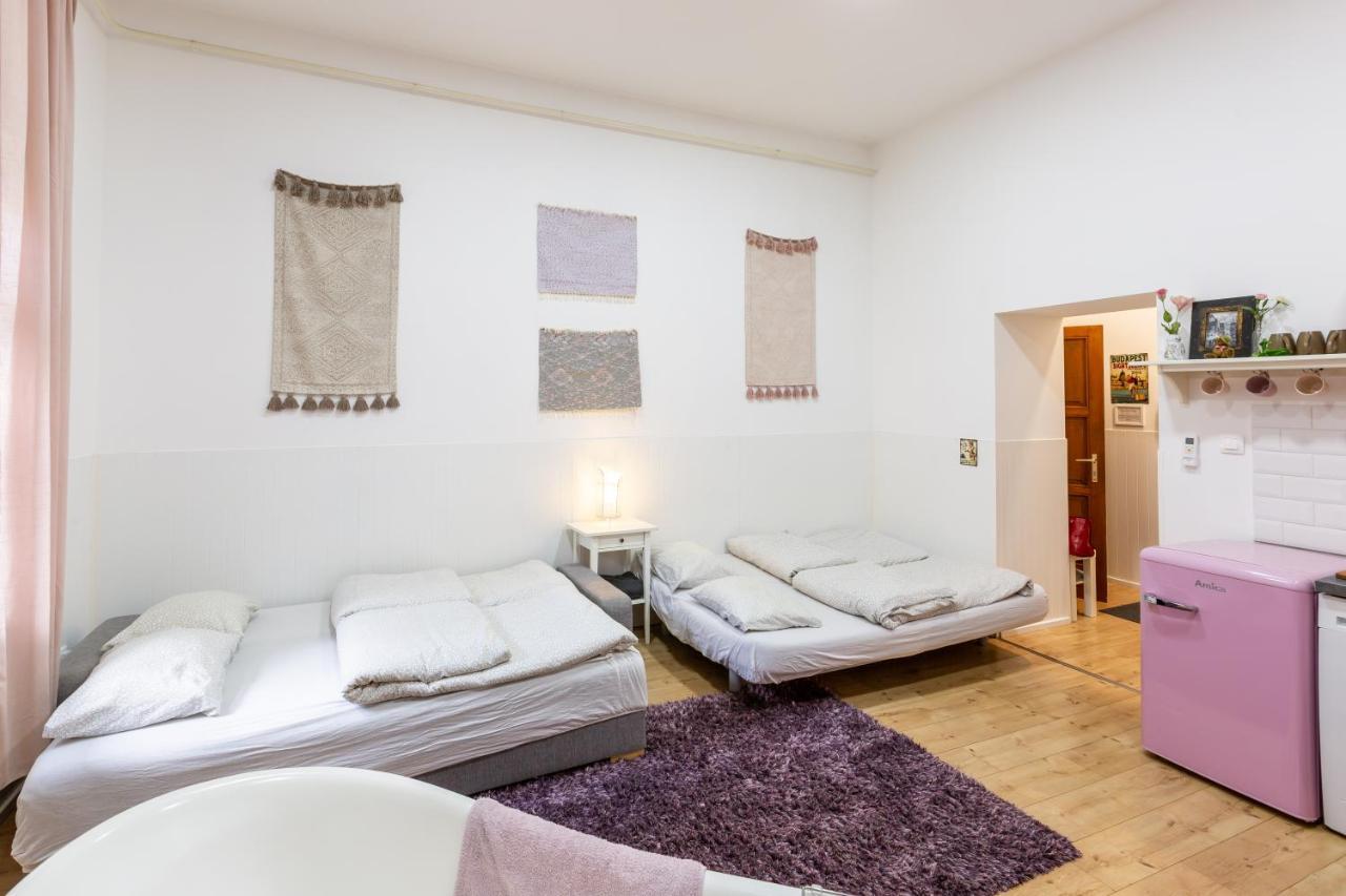 Elegant Coziness Apartment Будапеща Екстериор снимка
