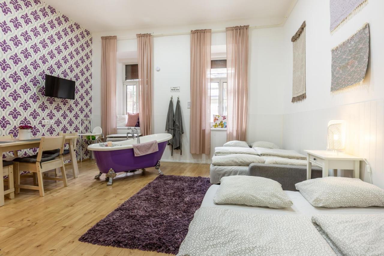Elegant Coziness Apartment Будапеща Екстериор снимка